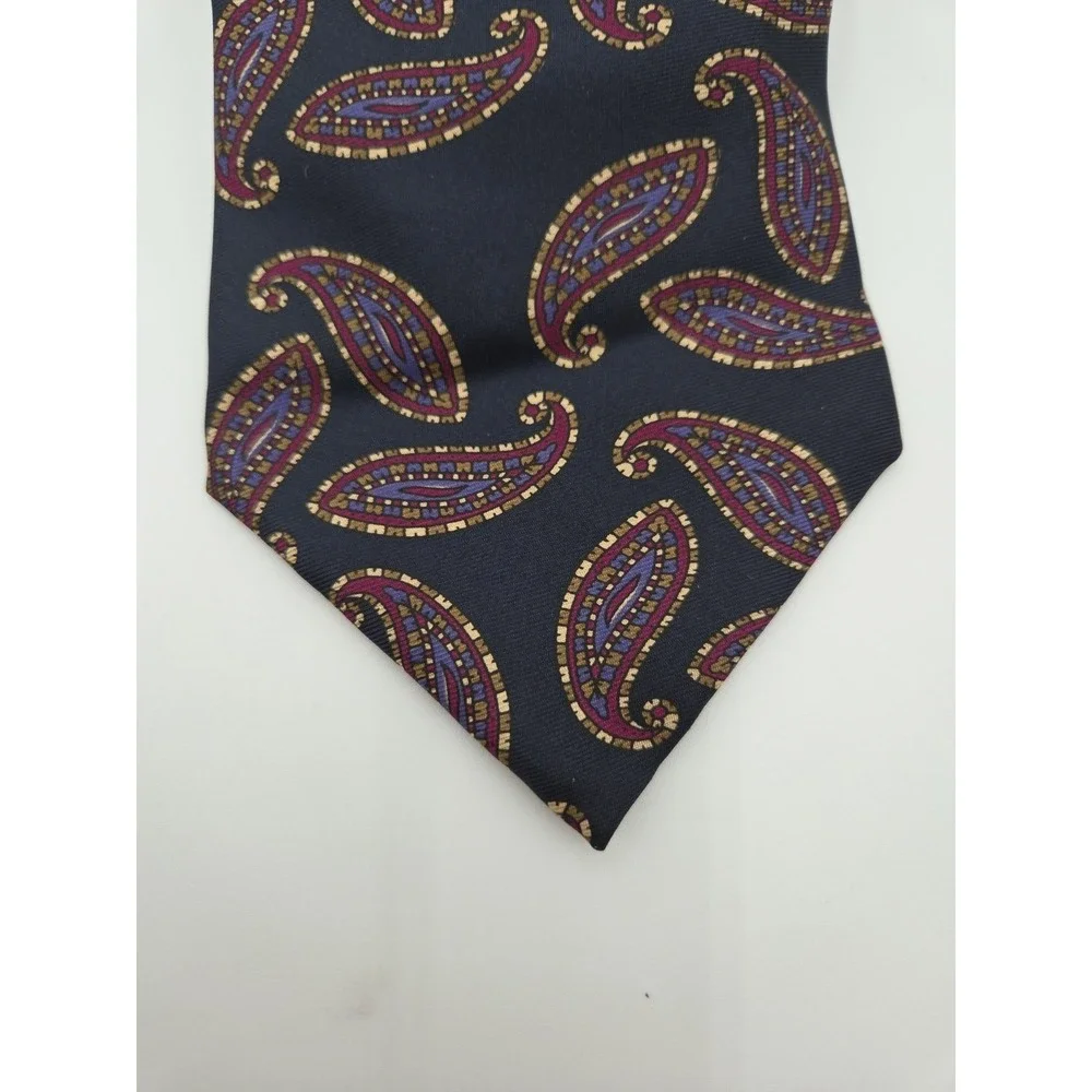 Boston Trader's‎ 100% Silk Paisley Print Tie - made in USA